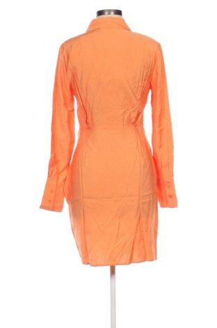 Kleid Guido Maria Kretschmer for About You, Größe M, Farbe Orange, Preis 44,99 €