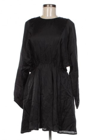 Kleid Guido Maria Kretschmer for About You, Größe M, Farbe Schwarz, Preis € 20,49