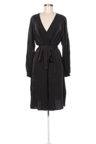 Rochie Guido Maria Kretschmer for About You, Mărime XXL, Culoare Negru, Preț 220,99 Lei