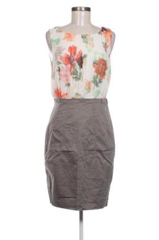 Rochie H&M, Mărime M, Culoare Multicolor, Preț 33,99 Lei