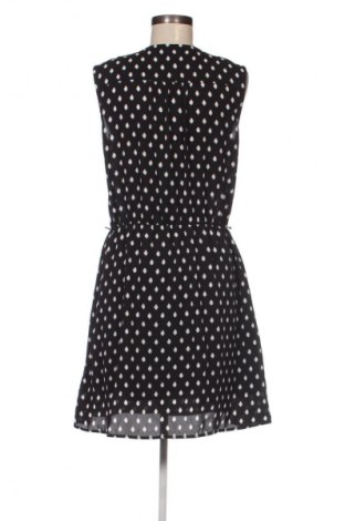 Rochie H&M, Mărime M, Culoare Negru, Preț 33,99 Lei