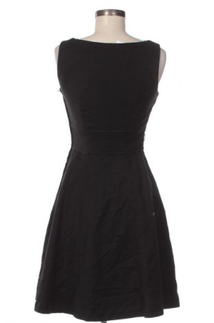 Rochie H&M, Mărime S, Culoare Negru, Preț 33,99 Lei