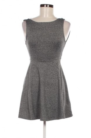 Kleid H&M Divided, Größe XS, Farbe Grau, Preis € 6,99