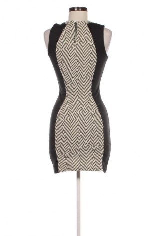 Rochie H&M Divided, Mărime M, Culoare Multicolor, Preț 33,99 Lei