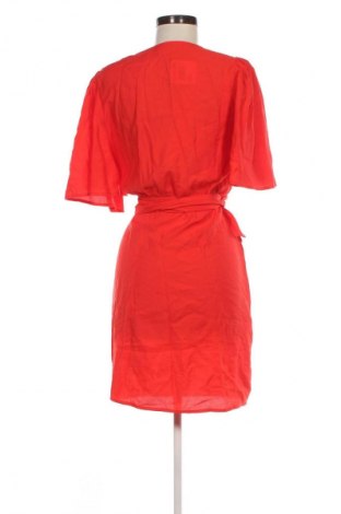 Kleid Ichi, Größe M, Farbe Rot, Preis 14,99 €