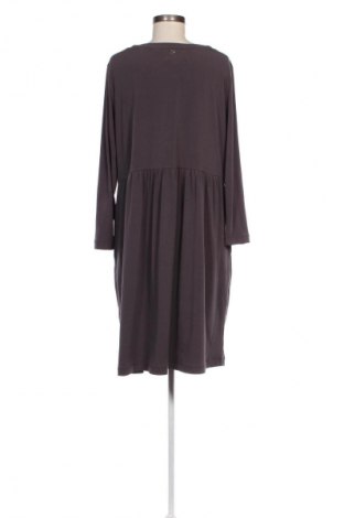 Kleid Mat., Größe S, Farbe Grau, Preis € 9,49