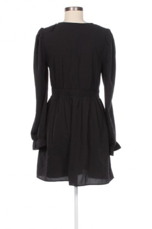 Rochie Monki, Mărime M, Culoare Negru, Preț 102,99 Lei