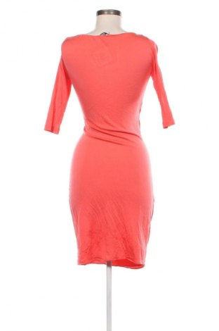 Kleid Moschino Cheap And Chic, Größe S, Farbe Rosa, Preis 58,99 €