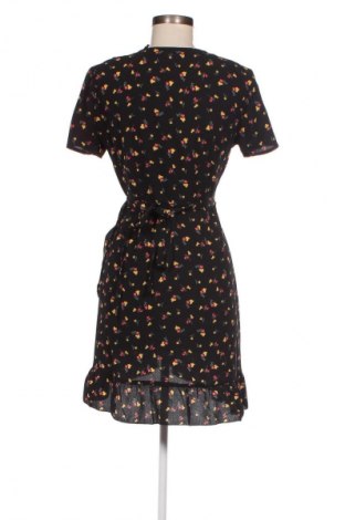 Kleid Noisy May, Größe M, Farbe Mehrfarbig, Preis 8,99 €