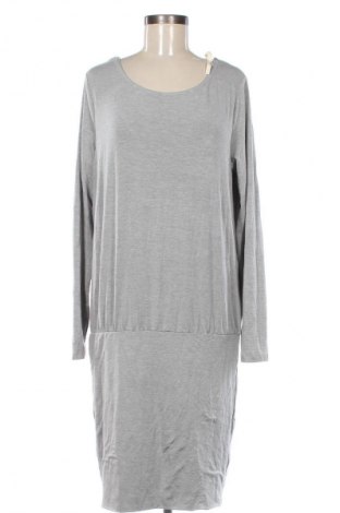 Kleid Object, Größe XL, Farbe Grau, Preis € 26,99