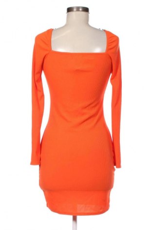 Kleid Pretty Little Thing, Größe M, Farbe Orange, Preis € 6,49