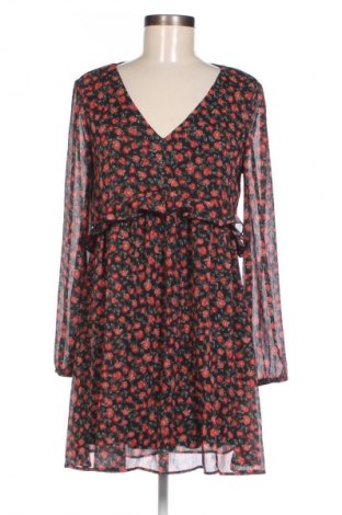 Kleid Pull&Bear, Größe M, Farbe Mehrfarbig, Preis 6,29 €