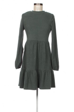 Kleid SHEIN, Größe M, Farbe Grün, Preis 8,49 €