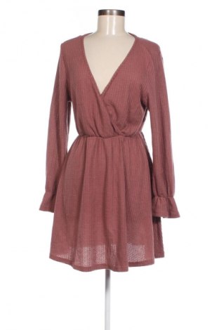 Kleid SHEIN, Größe M, Farbe Aschrosa, Preis 8,49 €