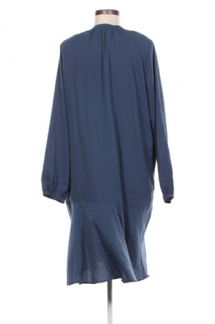 Kleid Saint Tropez, Größe M, Farbe Blau, Preis 10,49 €