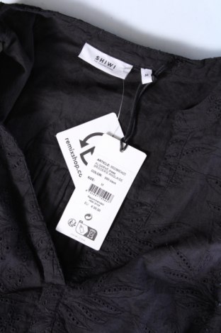 Kleid Shiwi, Größe M, Farbe Schwarz, Preis € 55,99