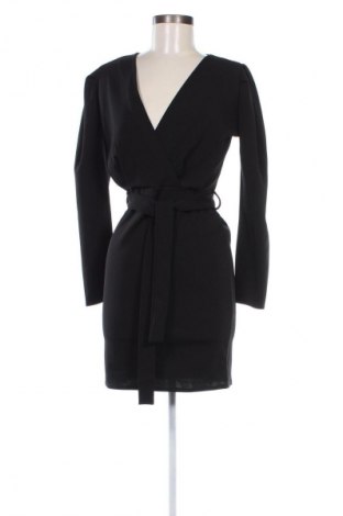 Kleid Sisters Point, Größe M, Farbe Schwarz, Preis € 28,49