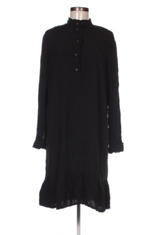 Kleid Sisters Point, Größe M, Farbe Schwarz, Preis € 11,49