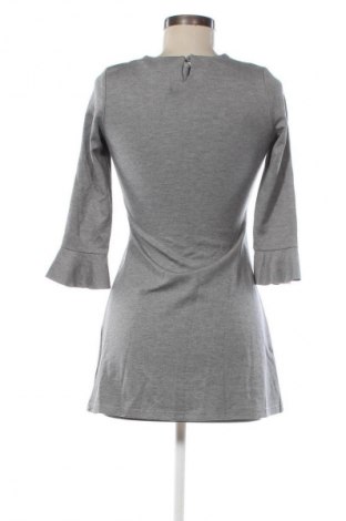 Kleid Staccato, Größe S, Farbe Grau, Preis 8,99 €