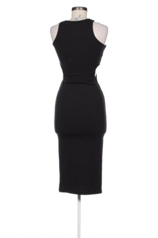 Kleid Stradivarius, Größe S, Farbe Schwarz, Preis € 9,49