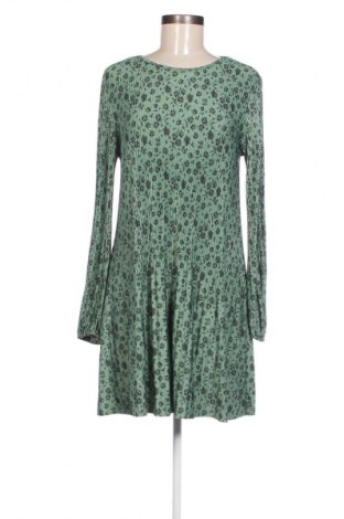 Kleid Stradivarius, Größe S, Farbe Grün, Preis € 9,49