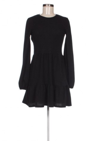 Kleid Stradivarius, Größe M, Farbe Schwarz, Preis € 7,49