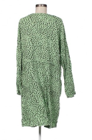 Kleid Studio Untold by Ulla Popken, Größe XL, Farbe Grün, Preis 20,49 €