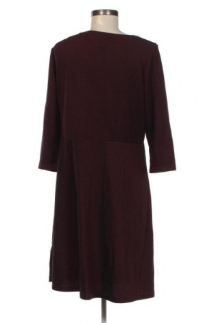 Kleid Tchibo, Größe M, Farbe Mehrfarbig, Preis 6,49 €