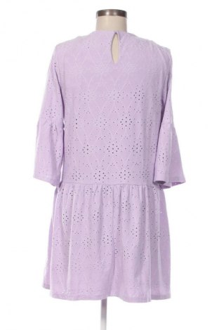 Kleid VILA, Größe S, Farbe Lila, Preis € 14,99