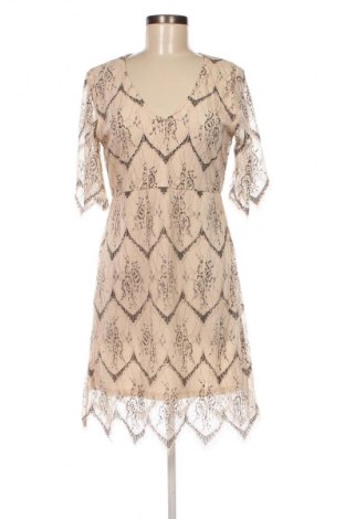 Kleid VILA, Größe L, Farbe Beige, Preis € 17,39