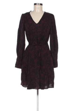 Kleid Vero Moda, Größe XS, Farbe Mehrfarbig, Preis 12,99 €