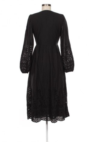 Kleid Y.A.S, Größe S, Farbe Schwarz, Preis 82,49 €