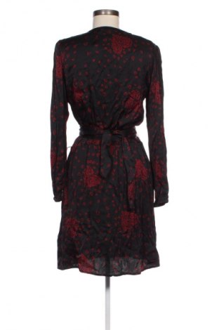 Kleid Yessica, Größe L, Farbe Schwarz, Preis 15,49 €