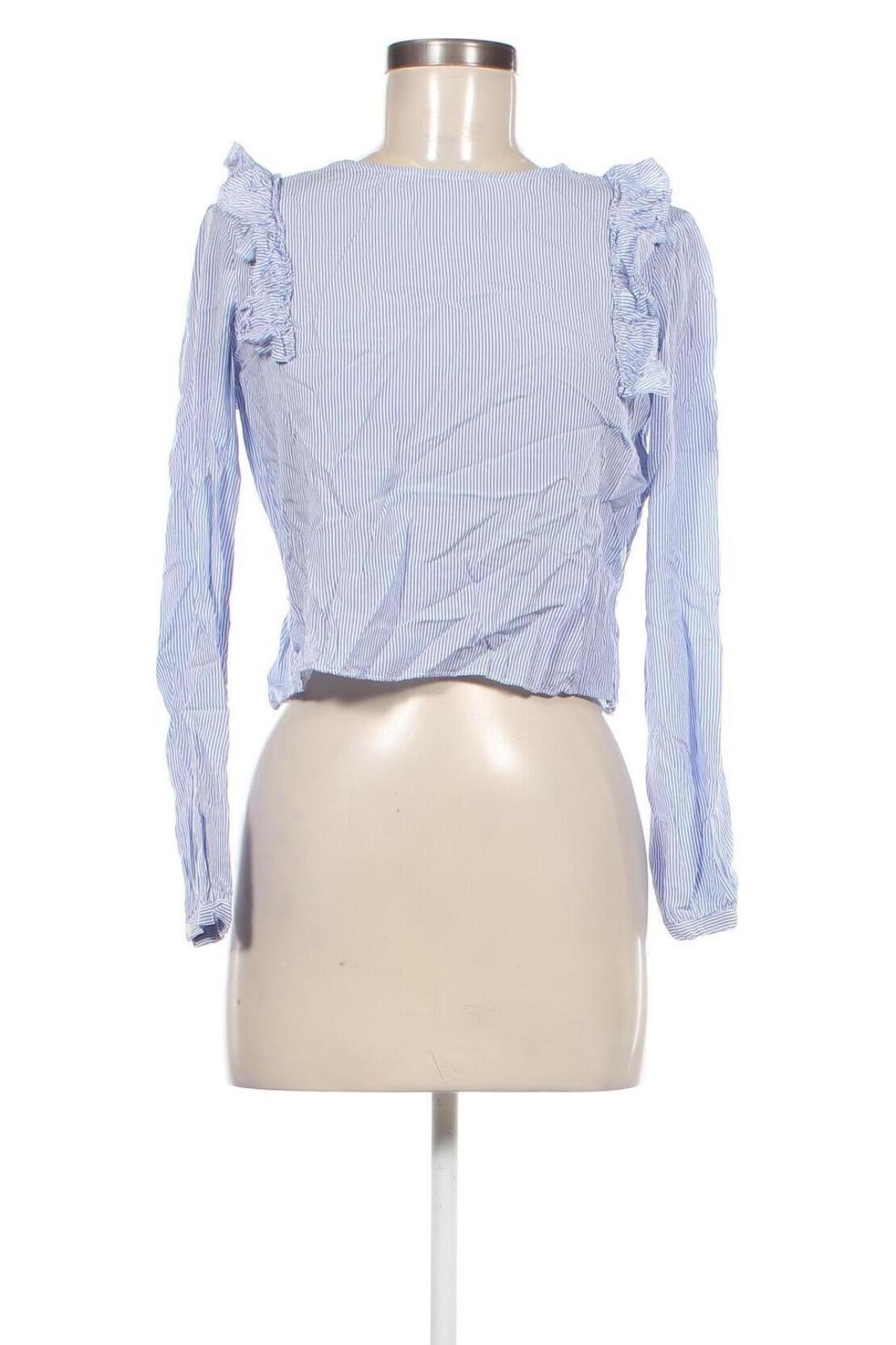 Damen Shirt Bershka, Größe S, Farbe Blau, Preis € 2,99