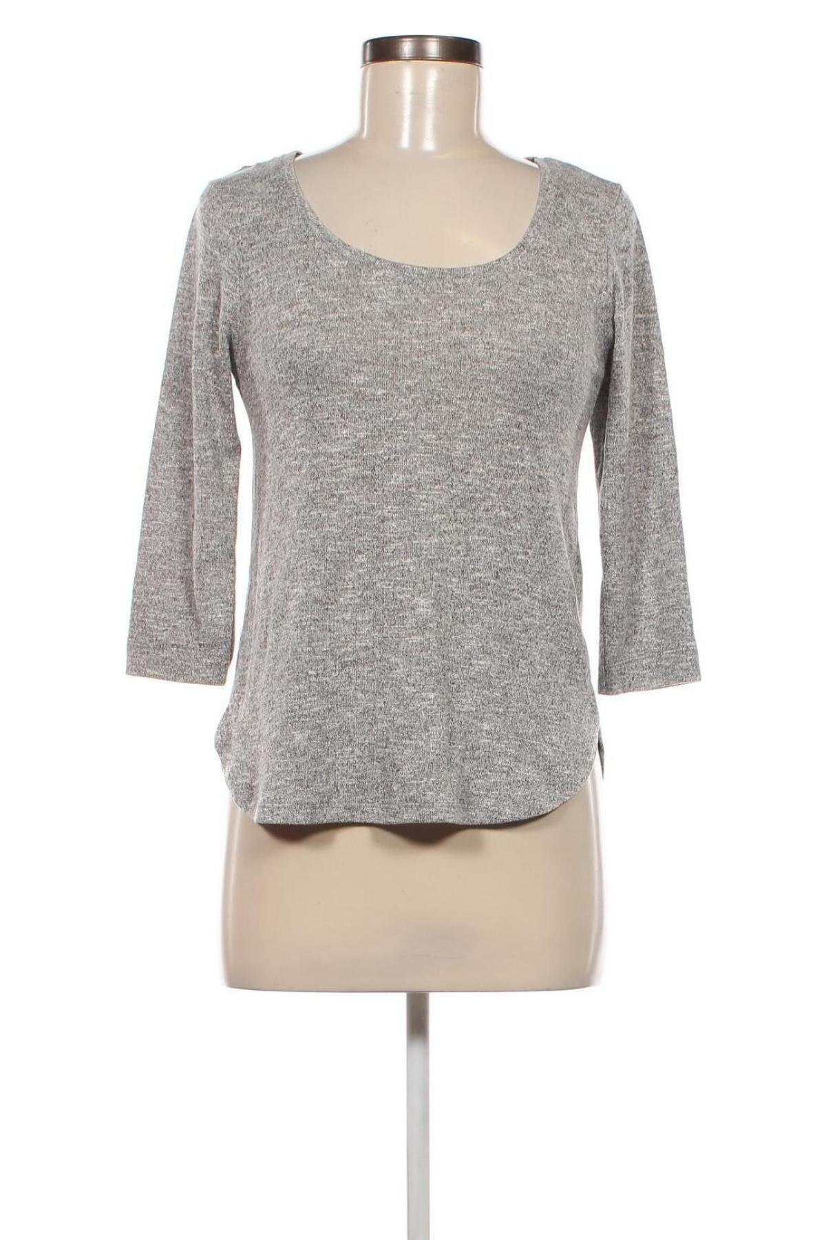 Damen Shirt Gina Tricot, Größe XS, Farbe Grau, Preis 4,99 €