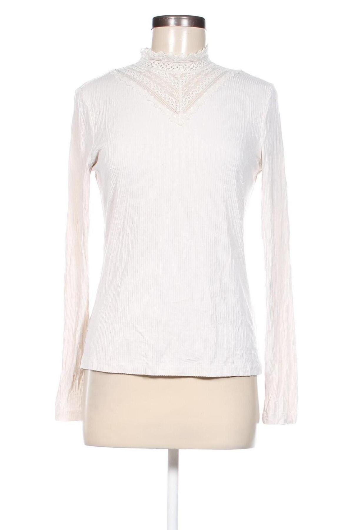 Damen Shirt VILA, Größe M, Farbe Ecru, Preis € 5,99