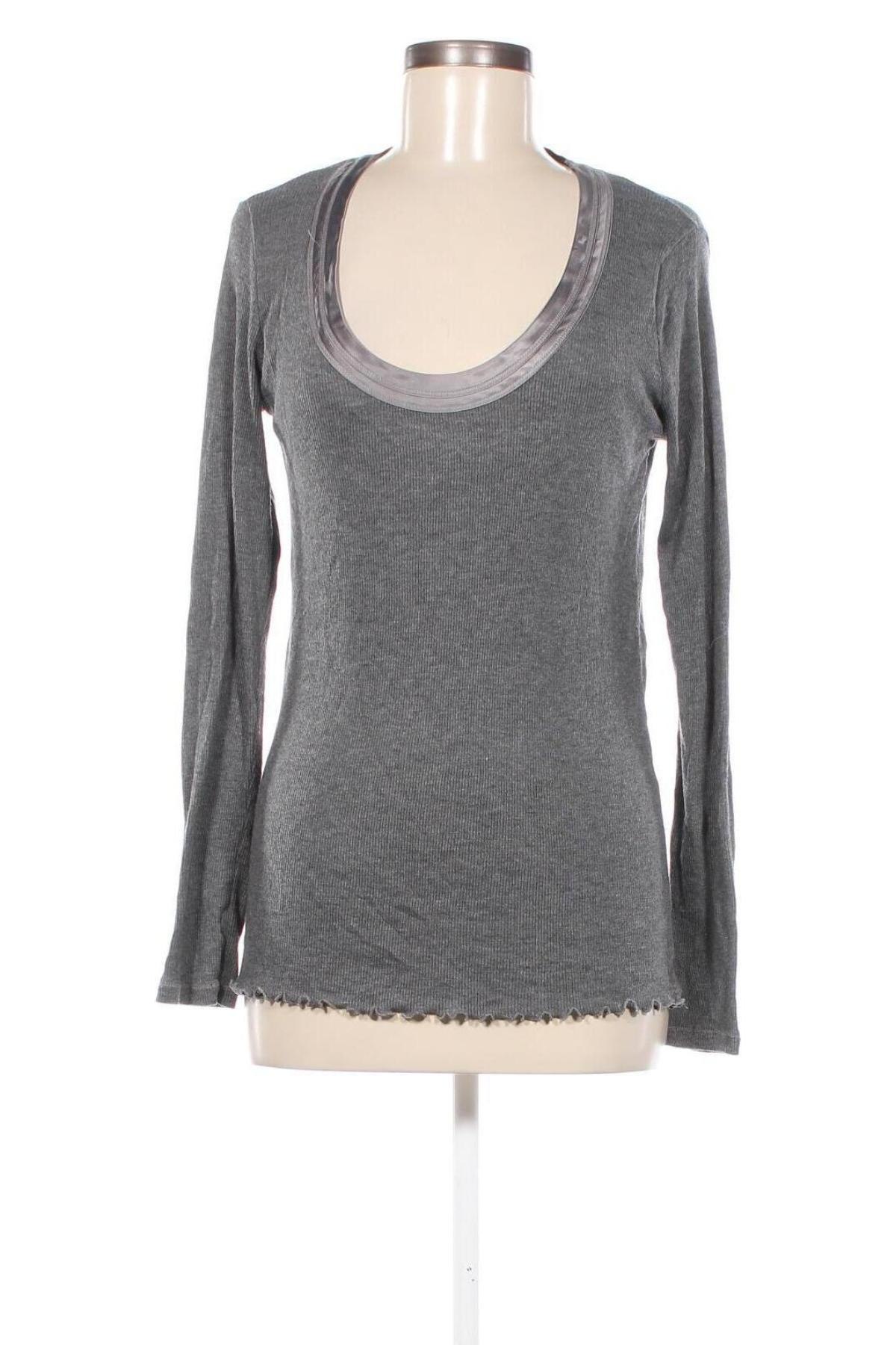 Damen Shirt Zara, Größe XL, Farbe Grau, Preis 7,99 €