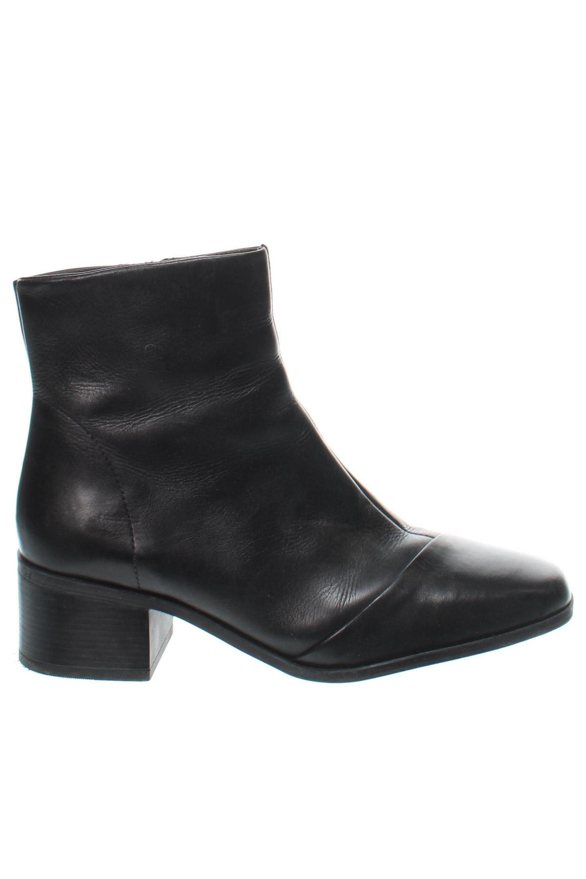 Damen Stiefeletten Lasocki, Größe 38, Farbe Schwarz, Preis € 19,29