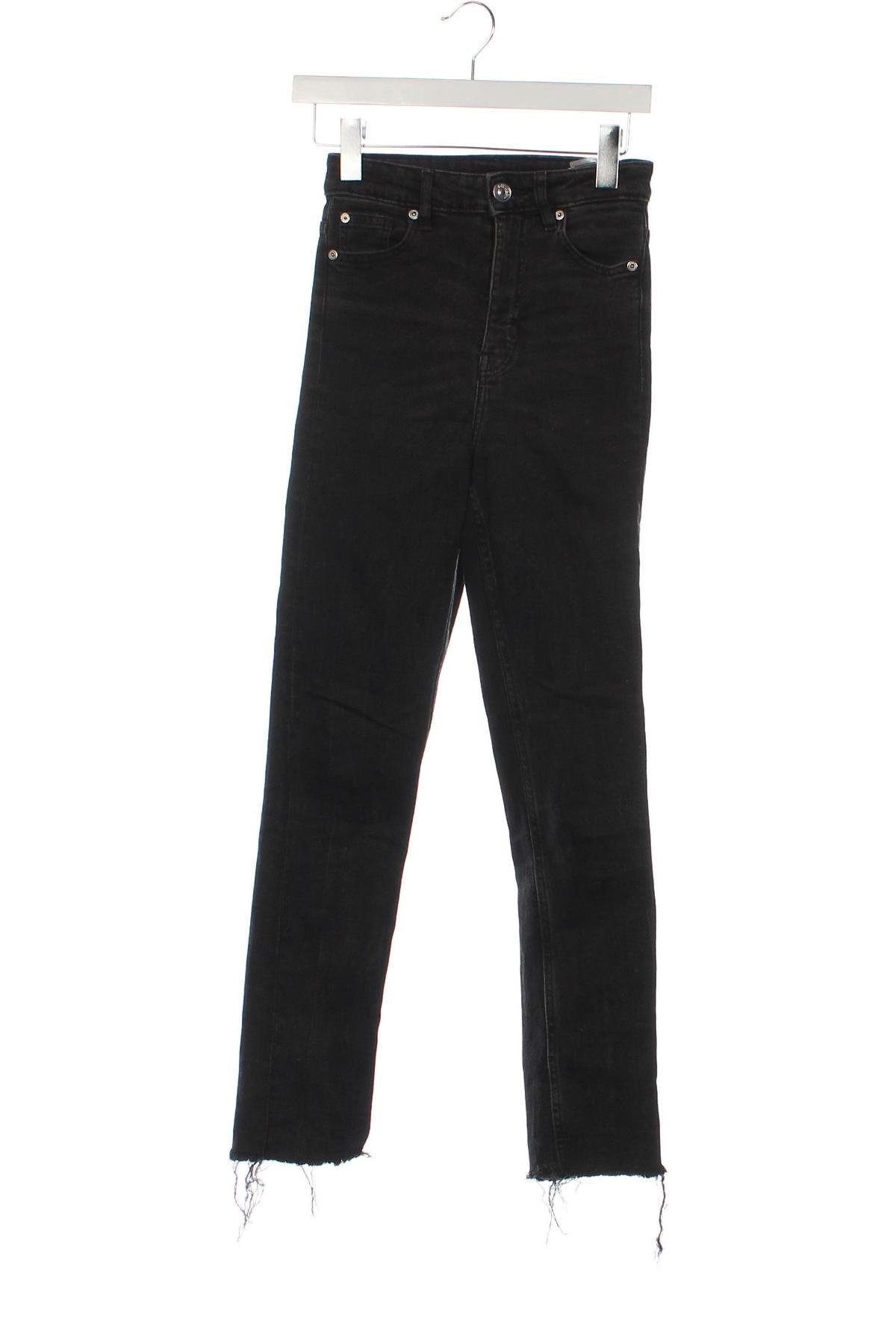 Damskie jeansy H&M Divided, Rozmiar S, Kolor Czarny, Cena 37,99 zł