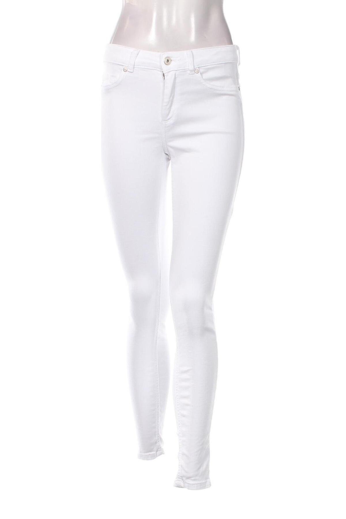 Damen Jeans ONLY, Größe S, Farbe Weiß, Preis 12,99 €