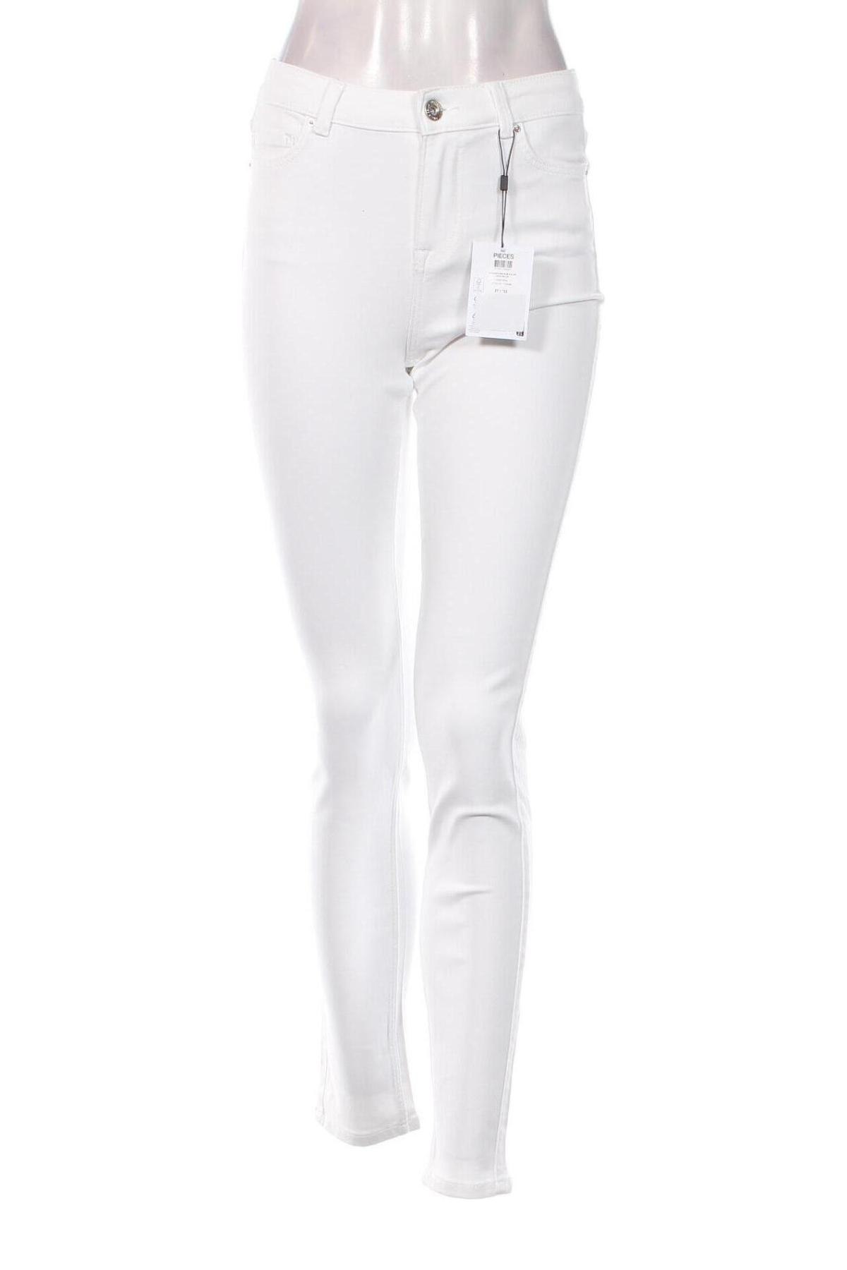 Damen Jeans Pieces, Größe S, Farbe Weiß, Preis € 12,99