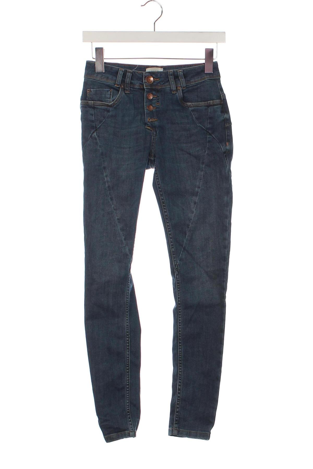 Damskie jeansy Pulz Jeans, Rozmiar S, Kolor Niebieski, Cena 46,99 zł