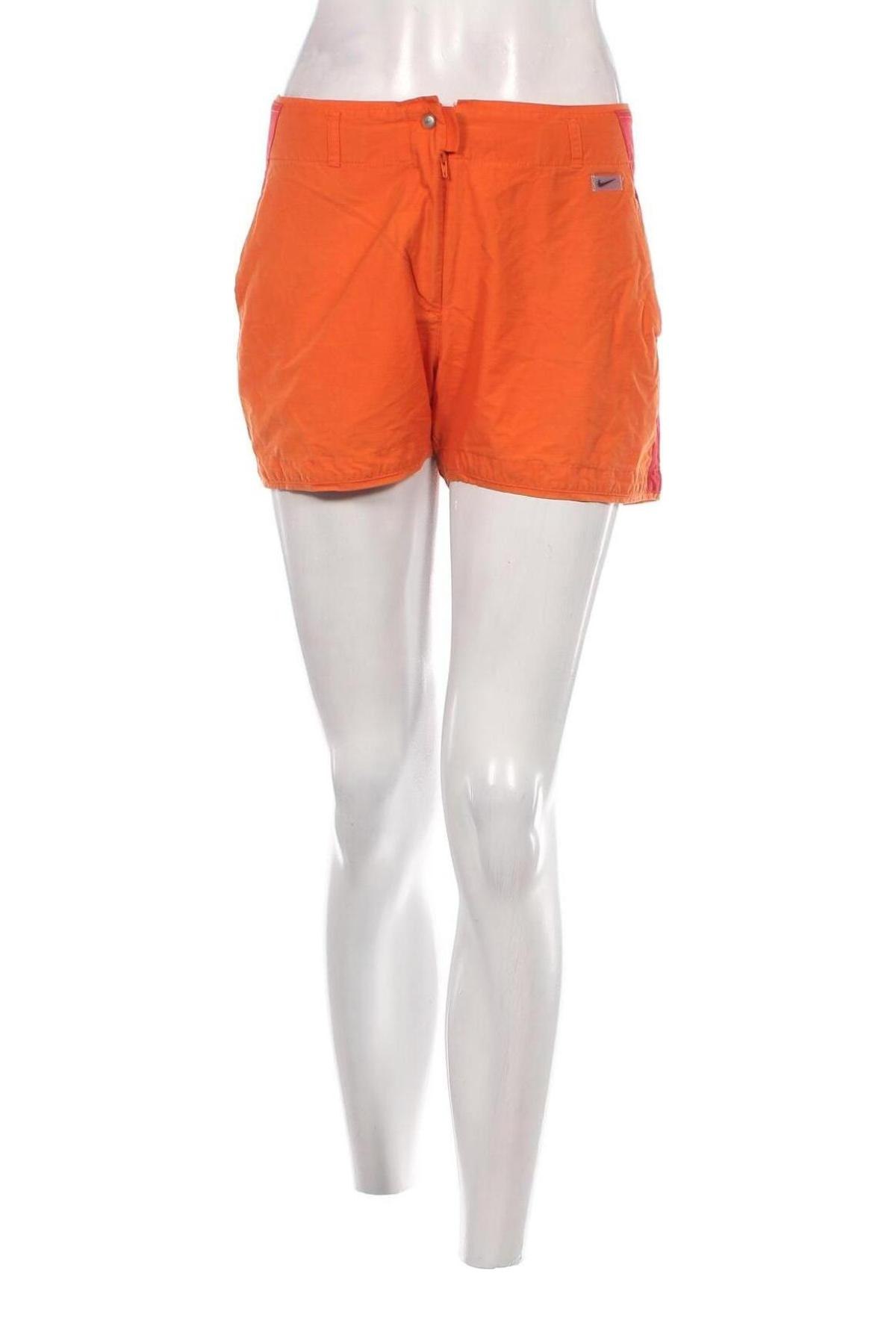 Damen Shorts Nike, Größe M, Farbe Orange, Preis 10,99 €