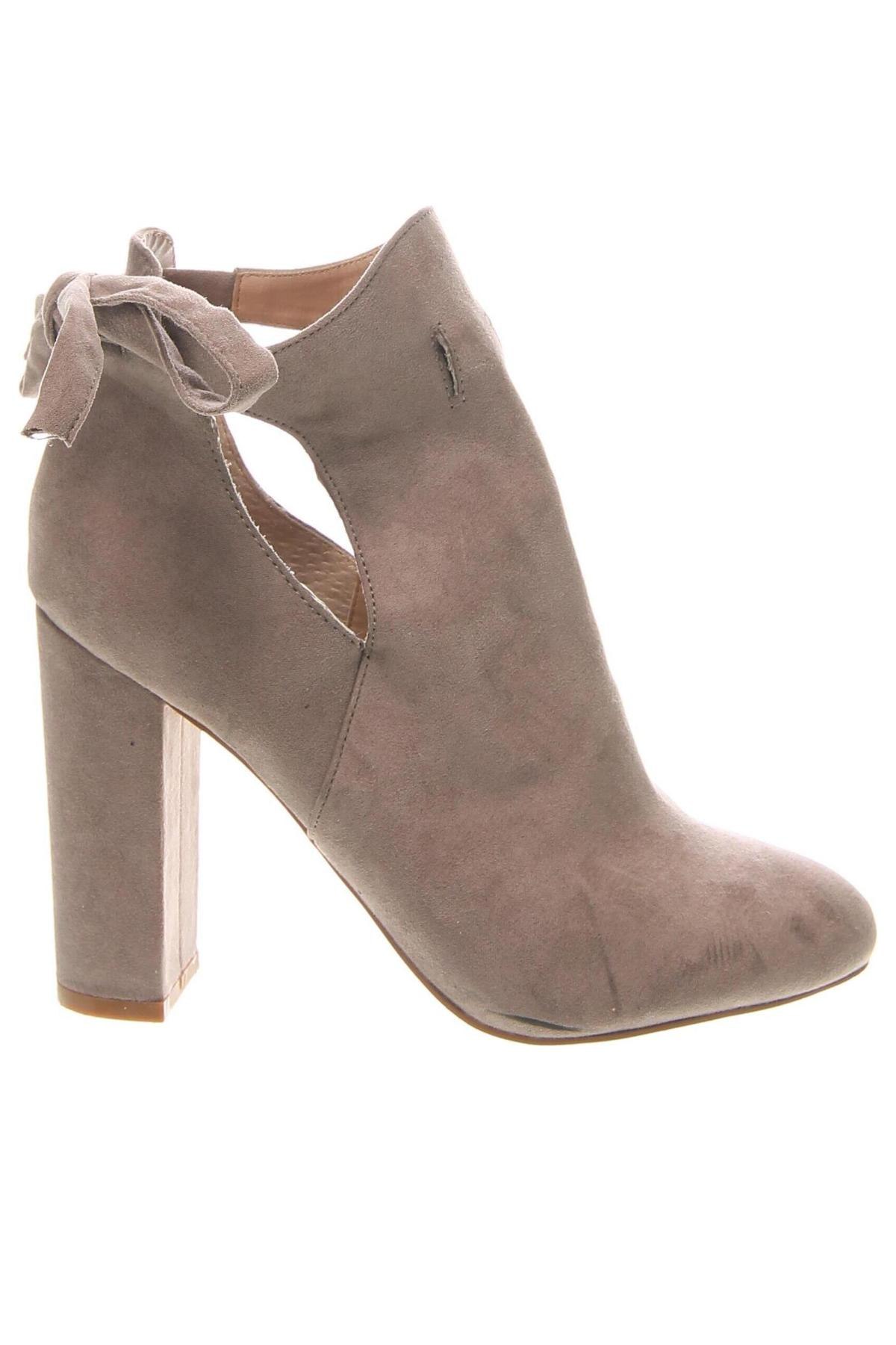 Damenschuhe Justfab, Größe 36, Farbe Beige, Preis 10,99 €