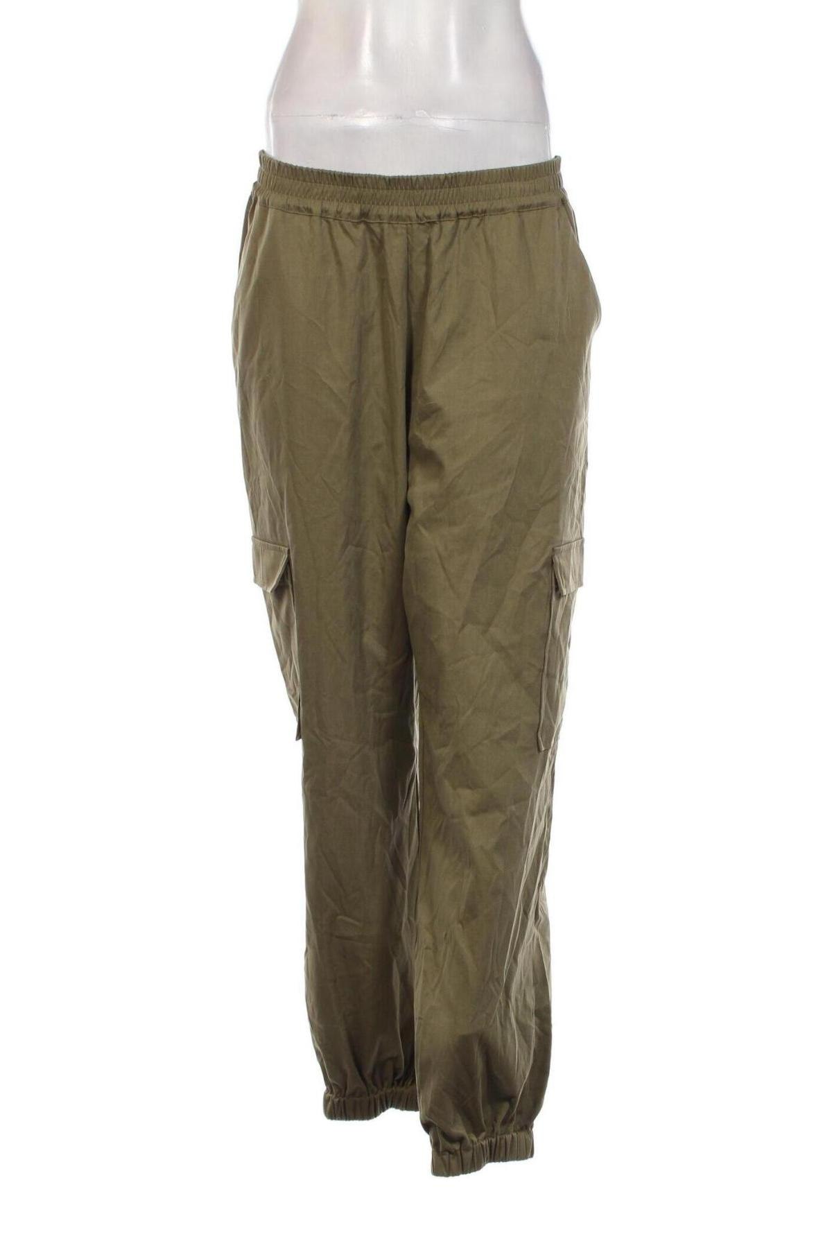 Damenhose B.Young, Größe M, Farbe Grün, Preis € 6,99