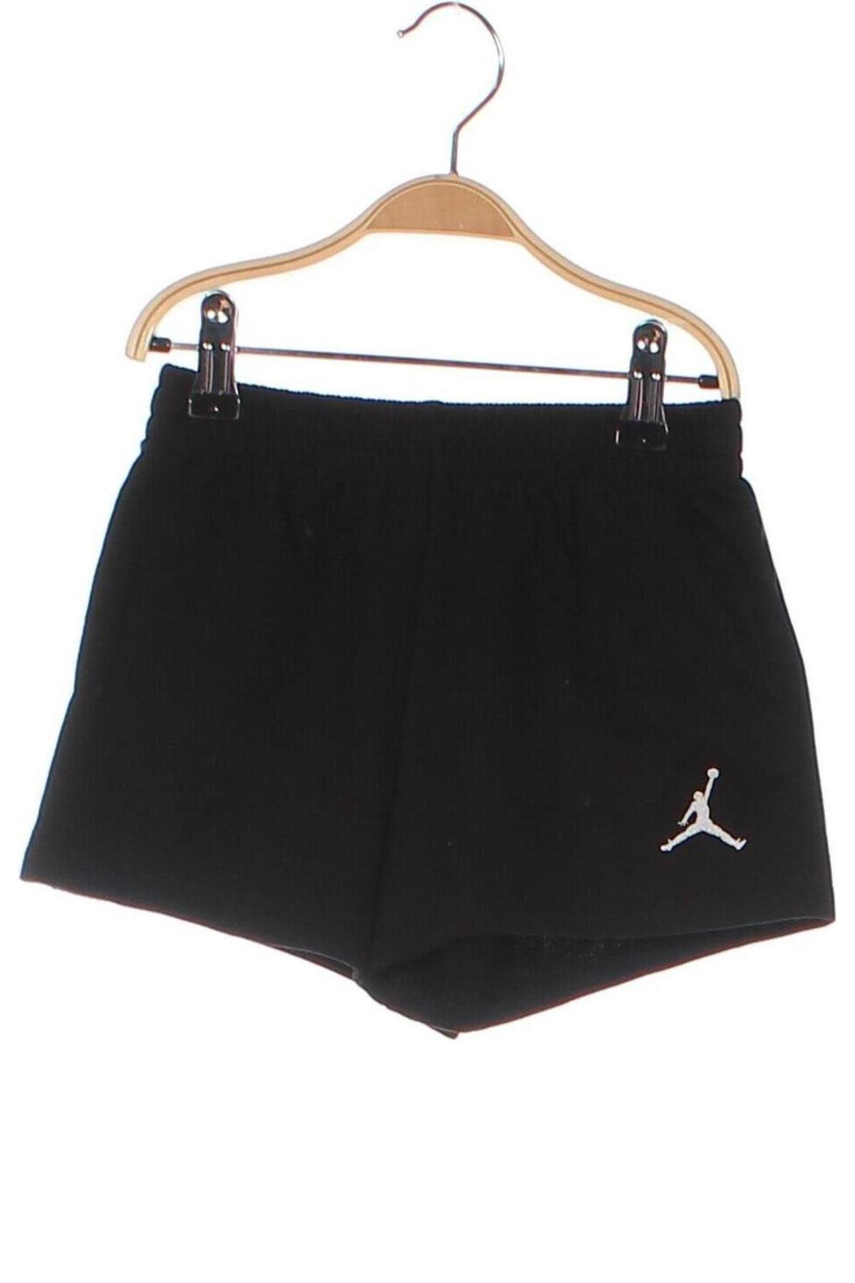 Kinder Shorts Air Jordan Nike, Größe 4-5y/ 110-116 cm, Farbe Schwarz, Preis 24,99 €