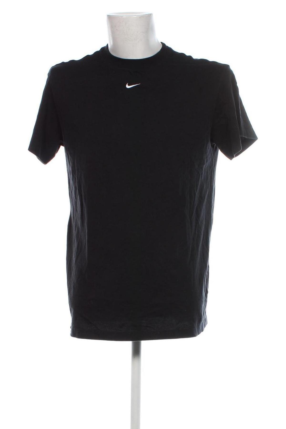 Tricou de bărbați Nike, Mărime M, Culoare Negru, Preț 203,99 Lei