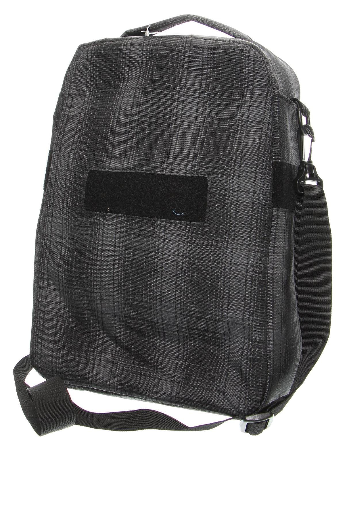 Rucksack Dakine, Farbe Mehrfarbig, Preis 18,99 €