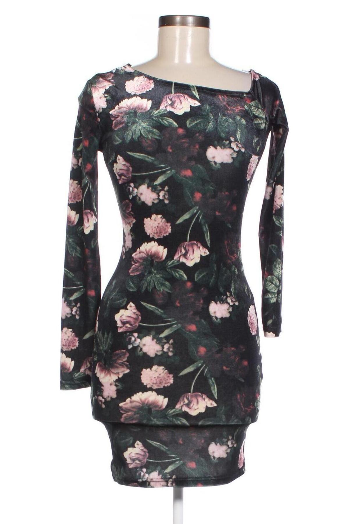 Kleid Amisu, Größe XS, Farbe Mehrfarbig, Preis € 10,49