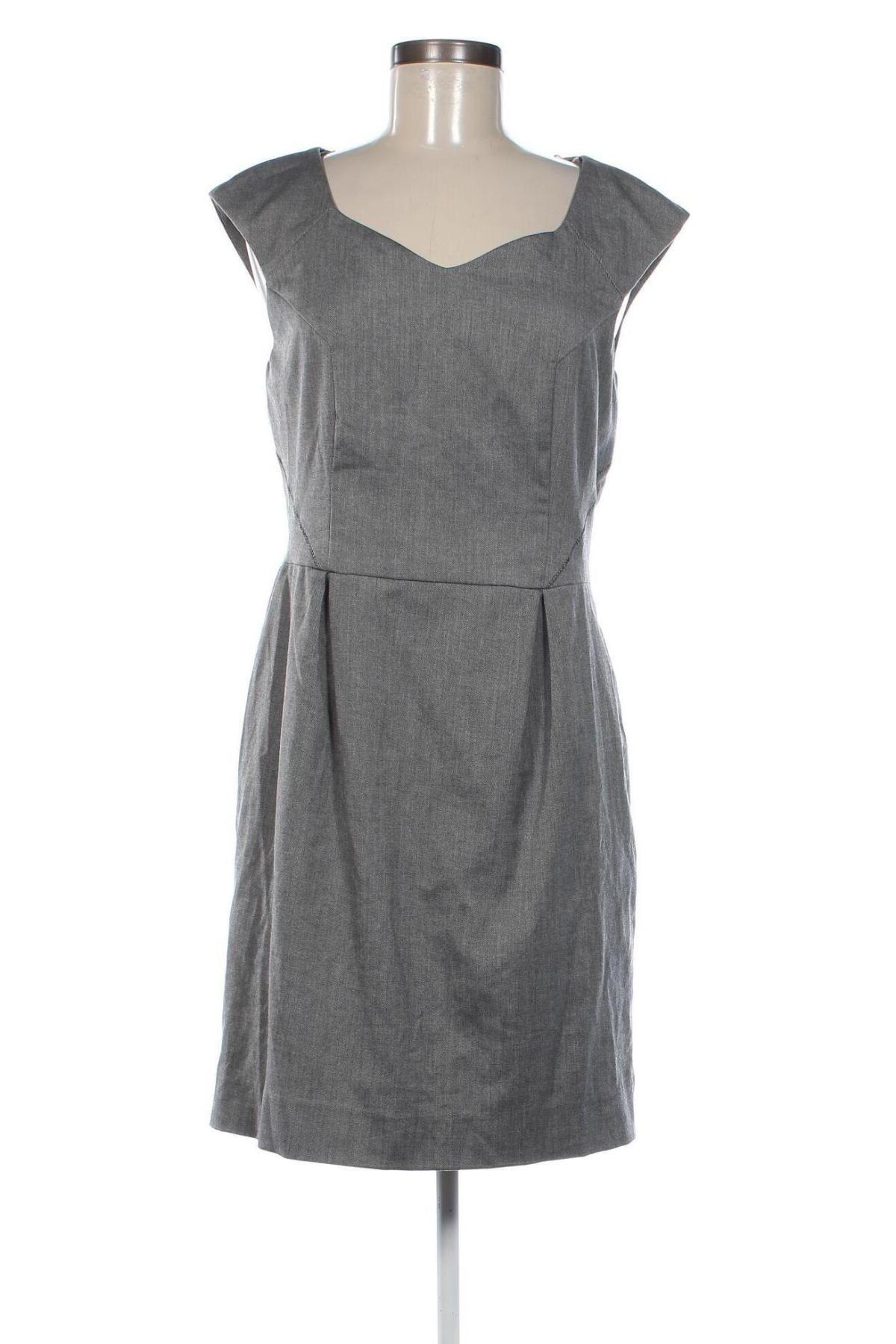 Kleid Caroll, Größe M, Farbe Grau, Preis 29,79 €